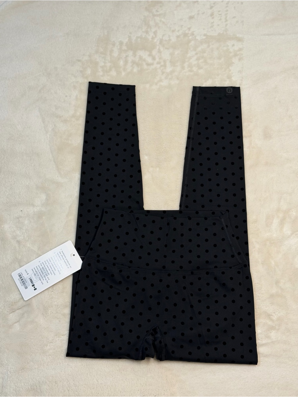 Lululemon Polka Flock Leggings 🖤🤍